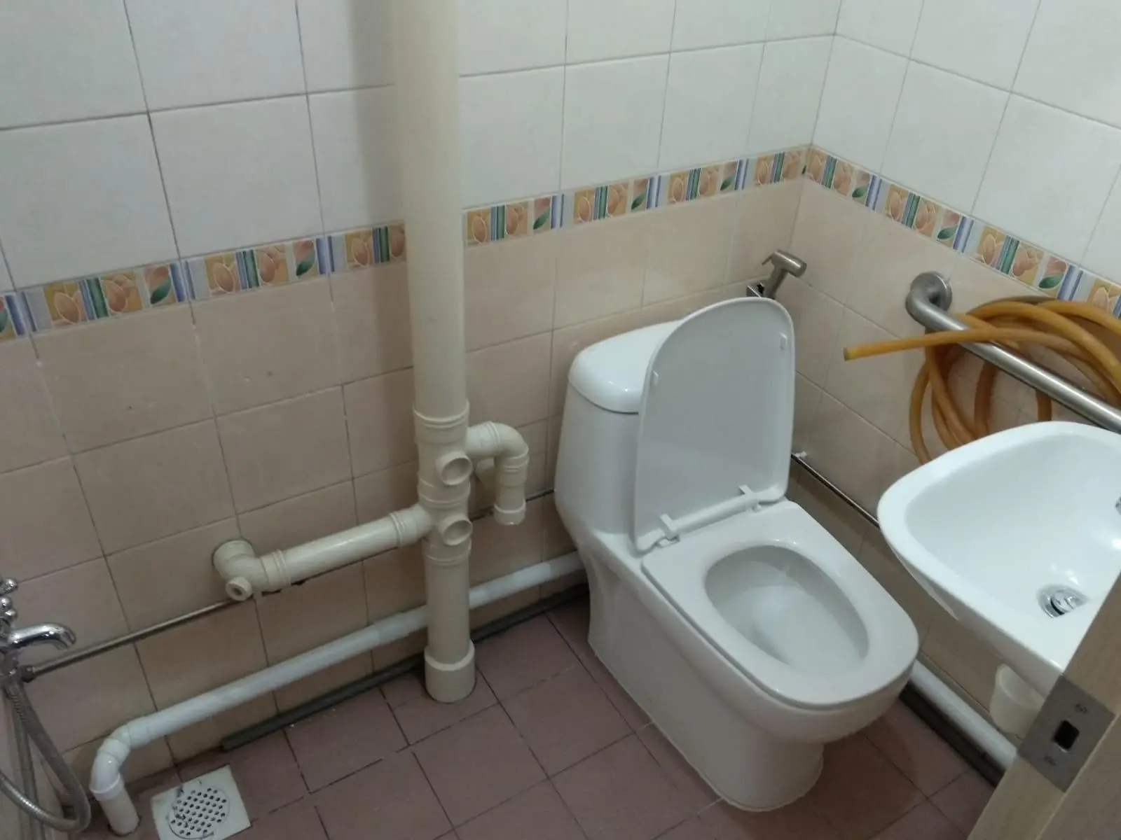 Toilet Plumbing Service Singapore